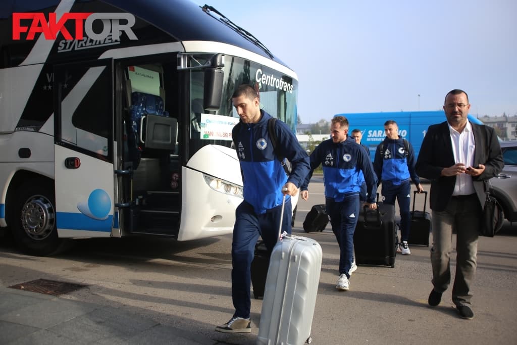 Odlazak nogometnih reprezentativaca u Grčku 