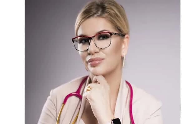 Dr. Jasmina Ćorović-Kuburović