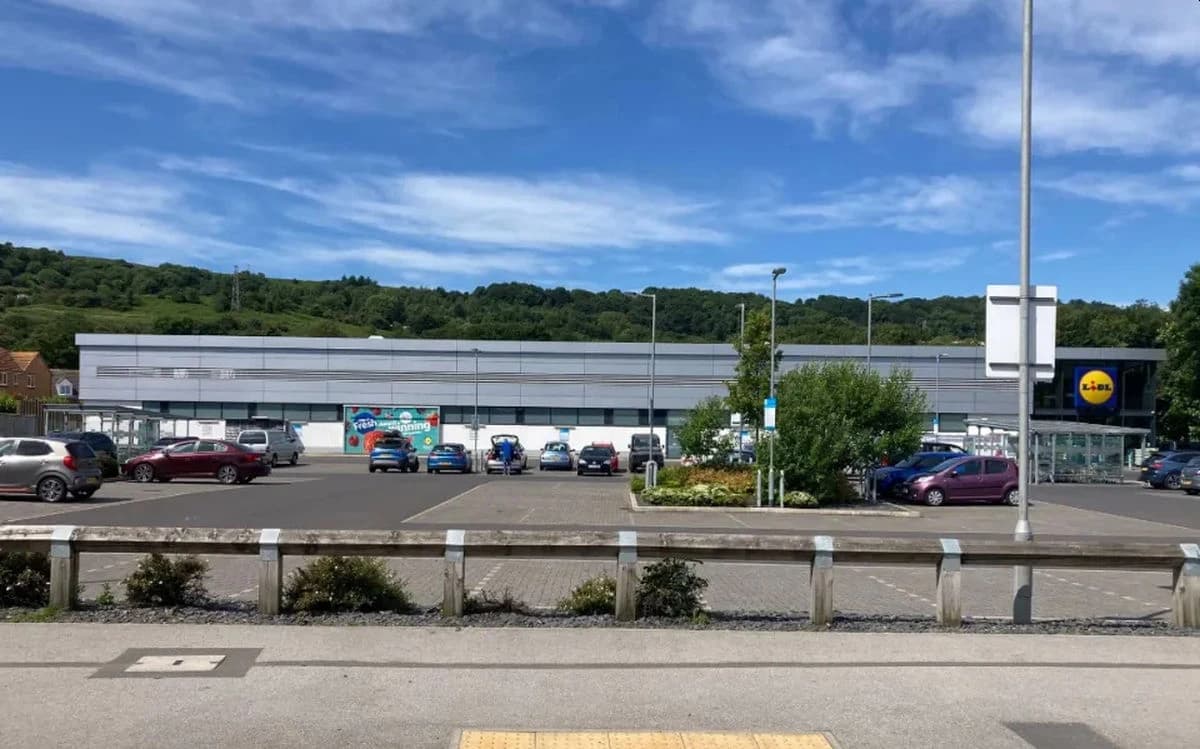 Na mjestu nekadašnjeg stadiona danas je prodavnica Lidla