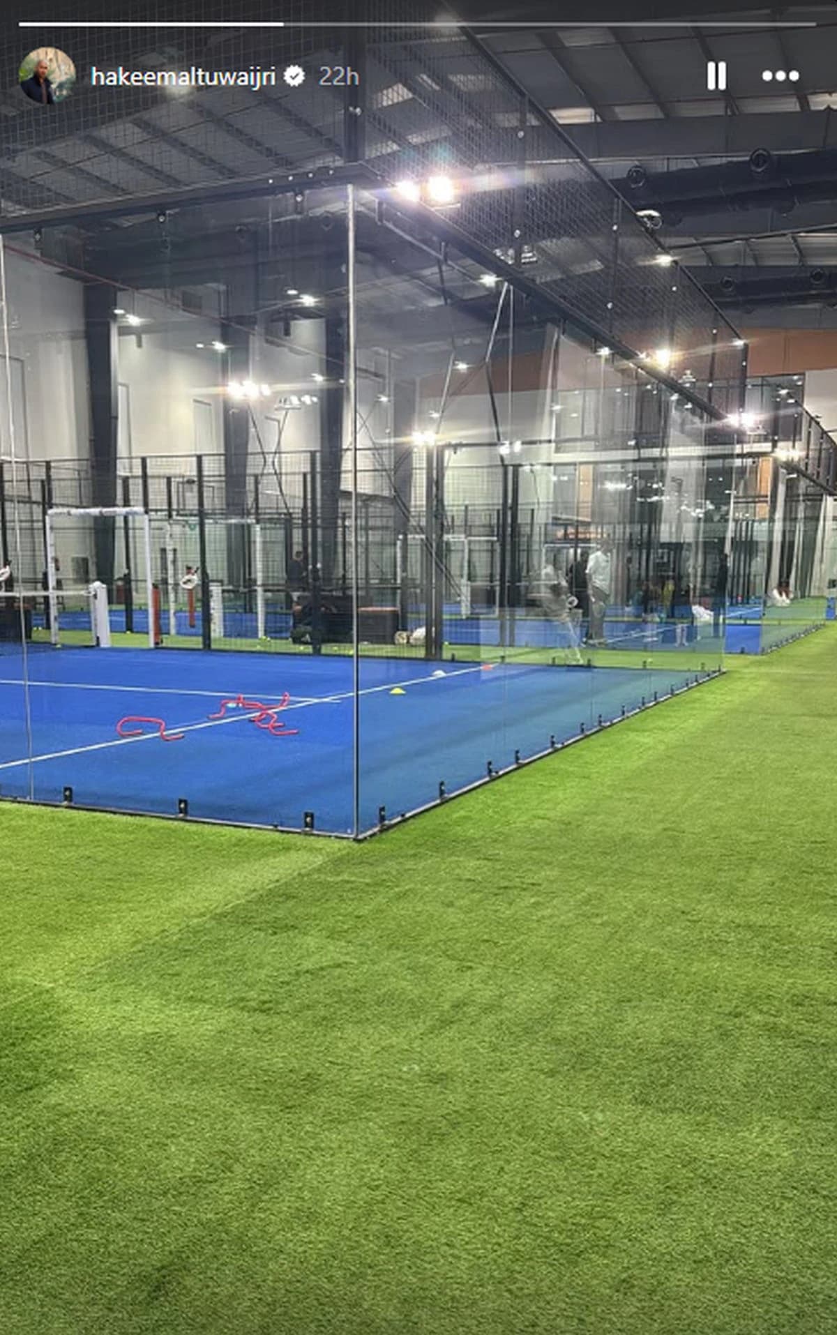Izgleda da Saudijac energiju prazni igrajući padel