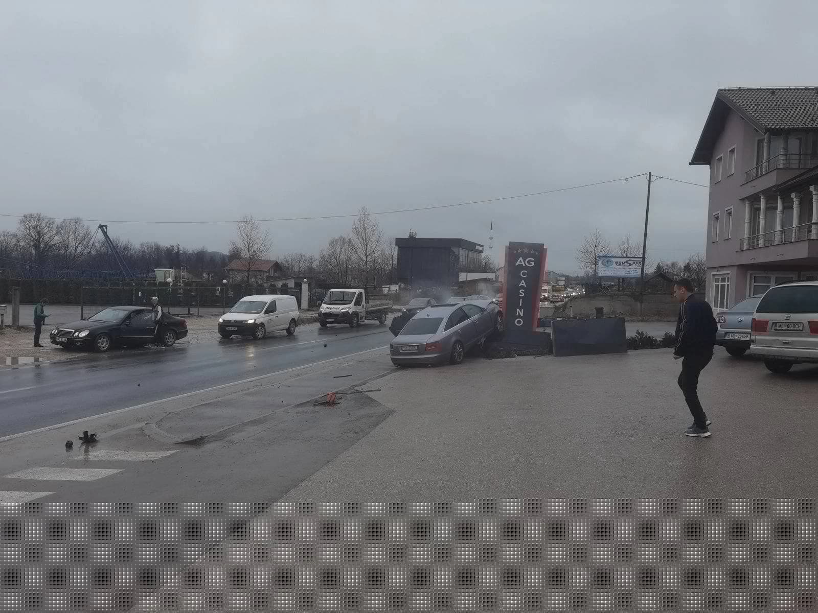 Nesreća kod Srebrenika (FOTO: Radio Srebrenik)