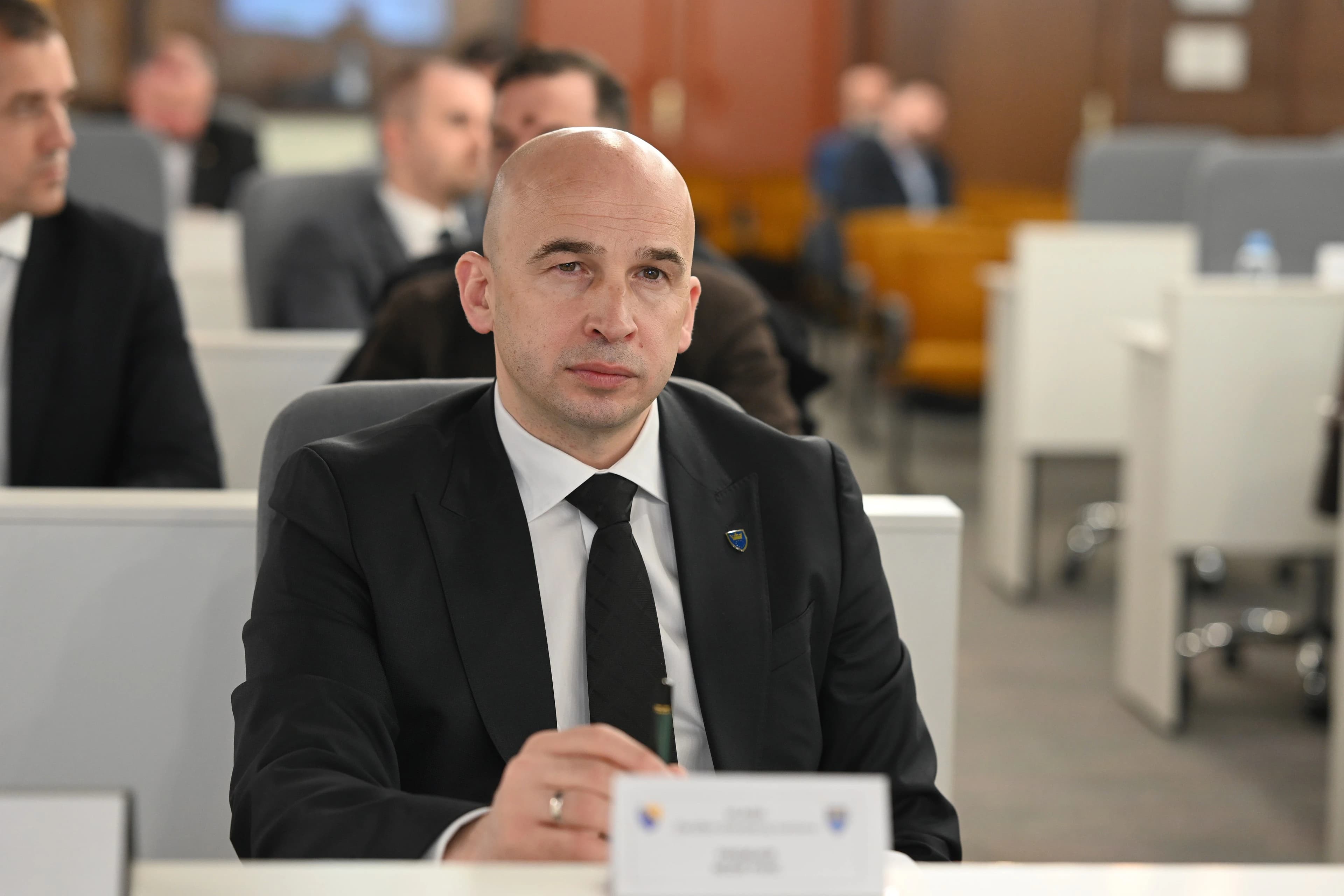 Nezir Pivić