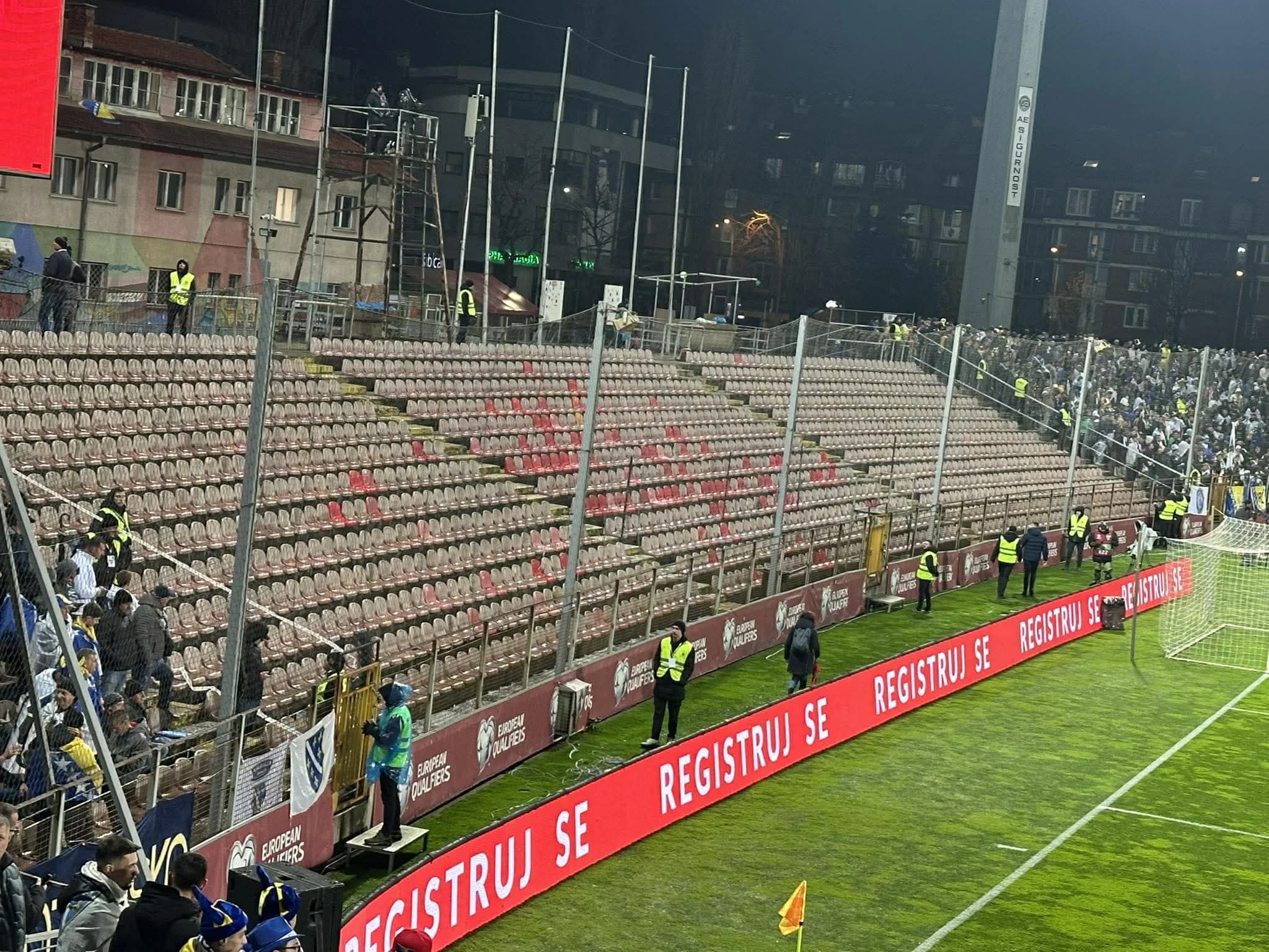 Južna tribina je prazna zbog kazne