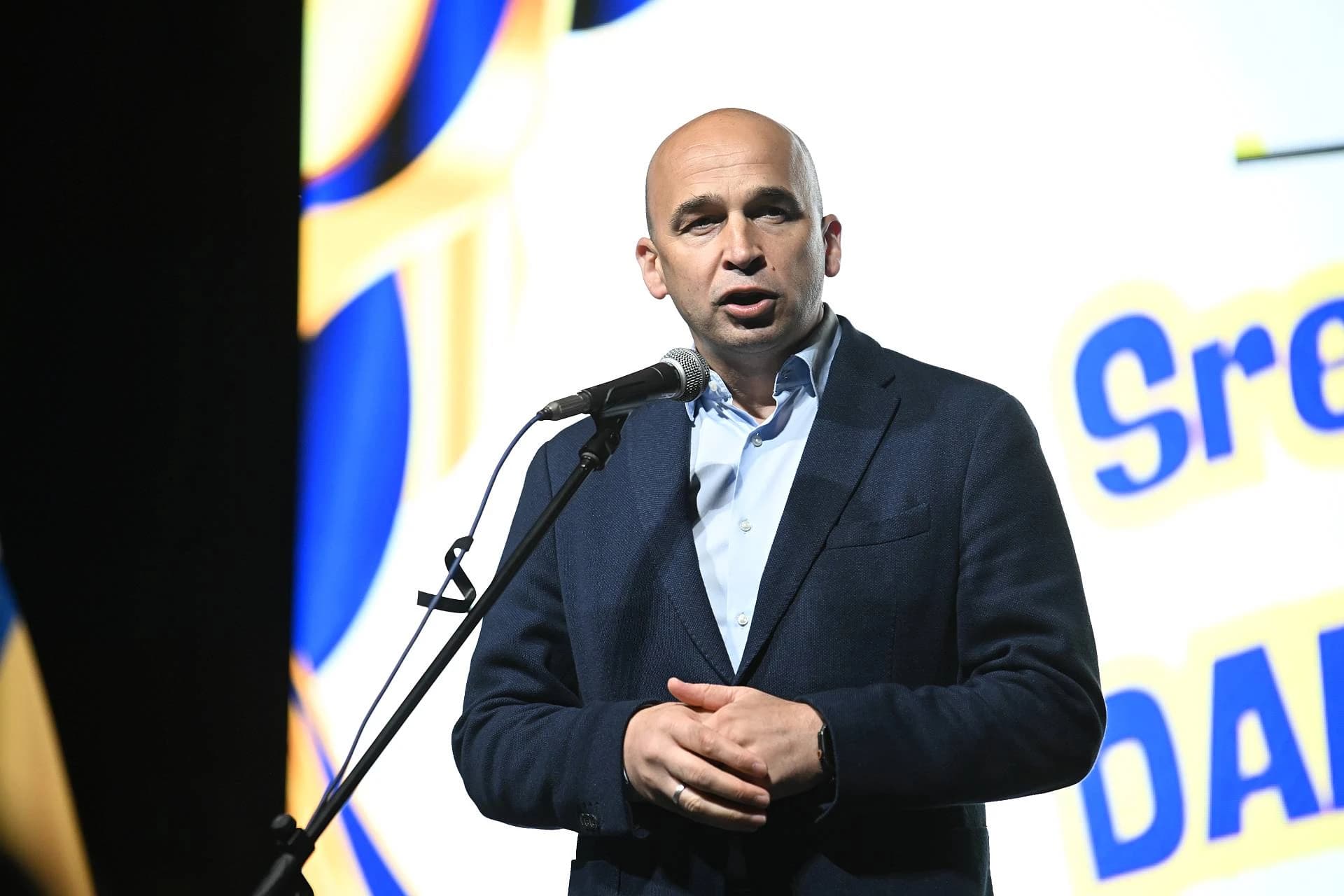 Pivić: Za obrazovanje se izdvaja više od polovine budžeta