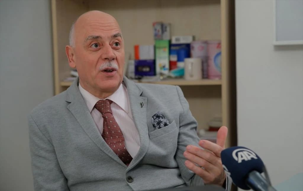 dr. Mahir Tokić