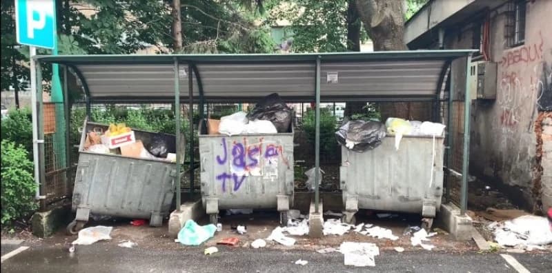 Kontejneri su pretrpani