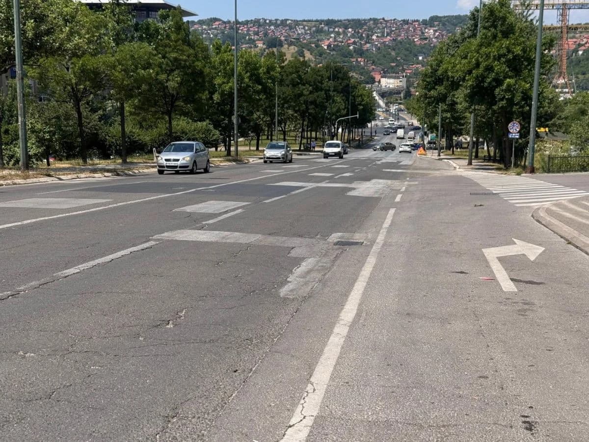 Obnova ceste na Alipašinom Polju
