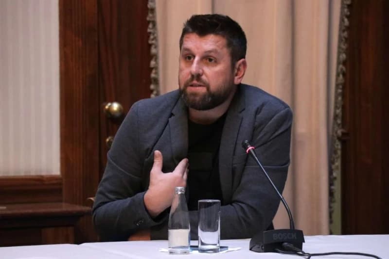 ćamil Duraković traži od MUP-a odgovore