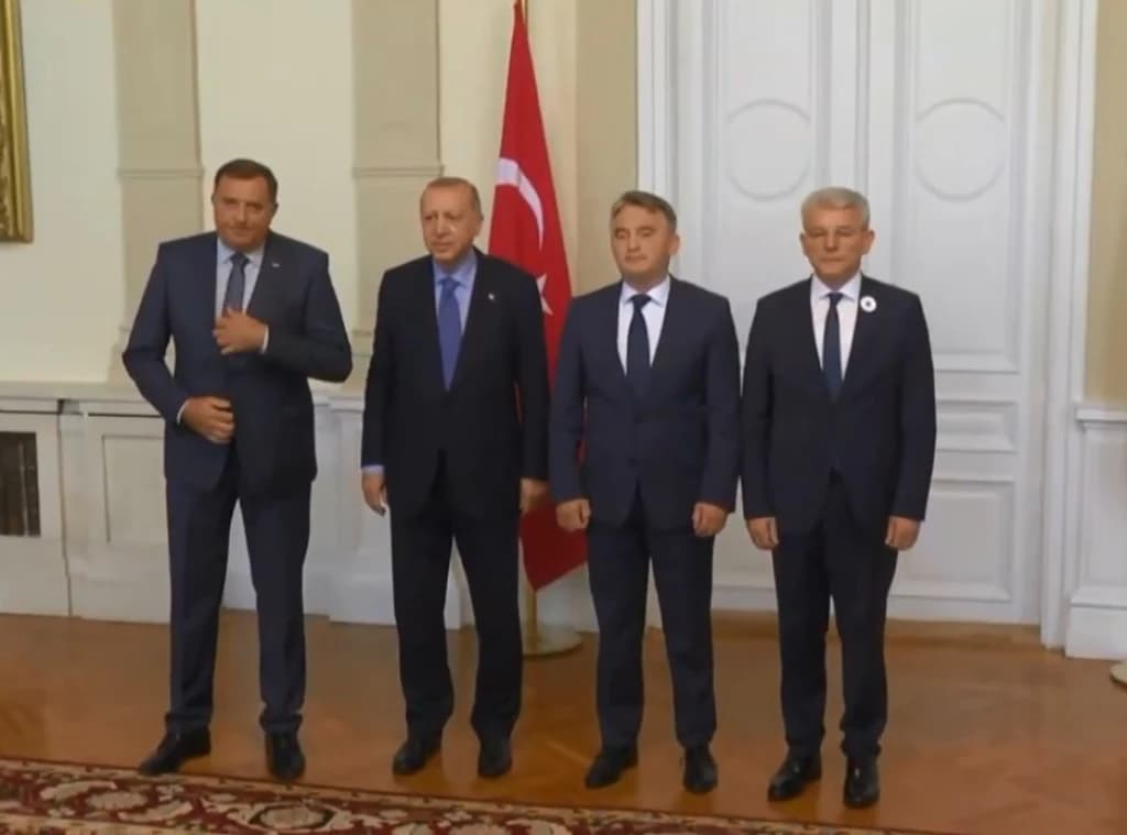 Faktor saznaje: Erdogan pozvao članove Predsjedništva BiH da što je prije moguće dođu u posjetu