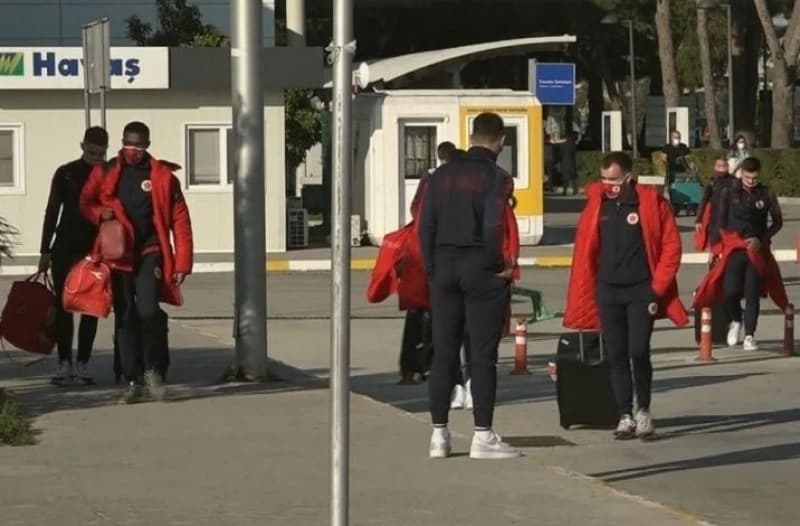 Fudbaleri Veleža stigli u Antaliju, dogovorena tri kontrolna meča
