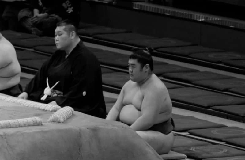Sumo-borac slomio vrat i mjesec kasnije preminuo