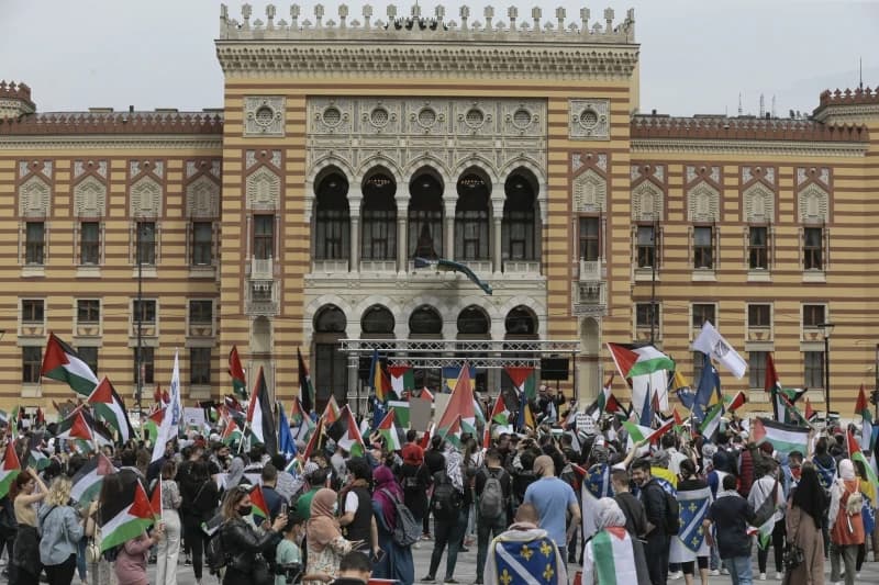 U Sarajevu skup podrške palestinskom narodu: Šaljemo poruku mira i podrške Palestini
