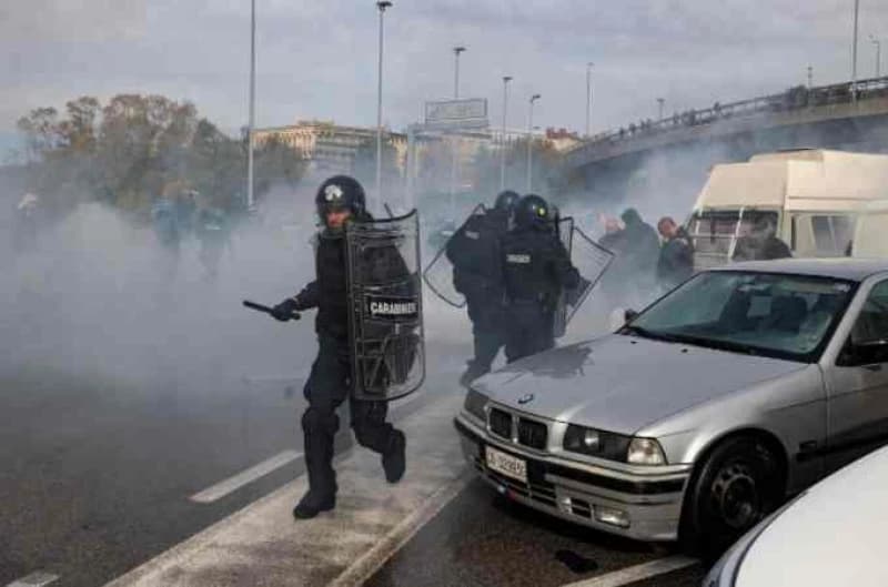Trst, protesti