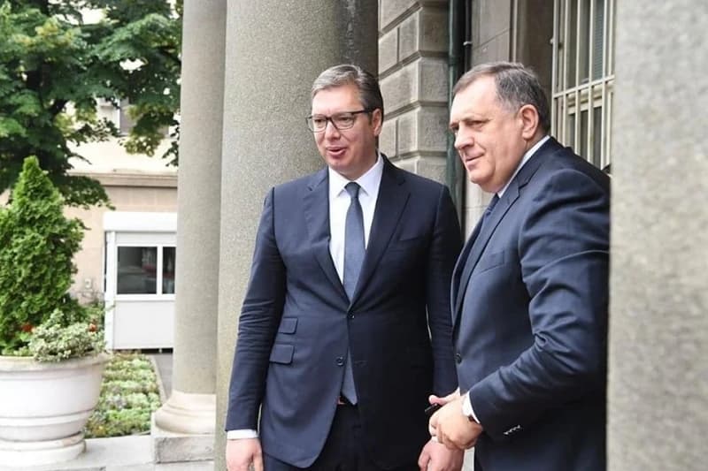 Šta je obećao: Vučić s Dodikom razgovarao o aktuelnim pitanjima u regionu i zajedničkim projektima