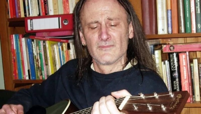 Johnny Štulić objavio dupli album