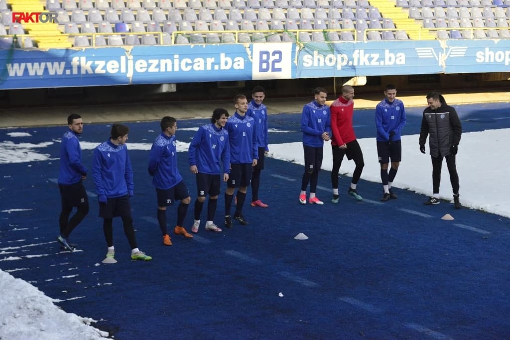 Željo trenirao bez Vrhovca, Boje, Mujezinovića i Juričića, na probi Livančić i Ćerimagić