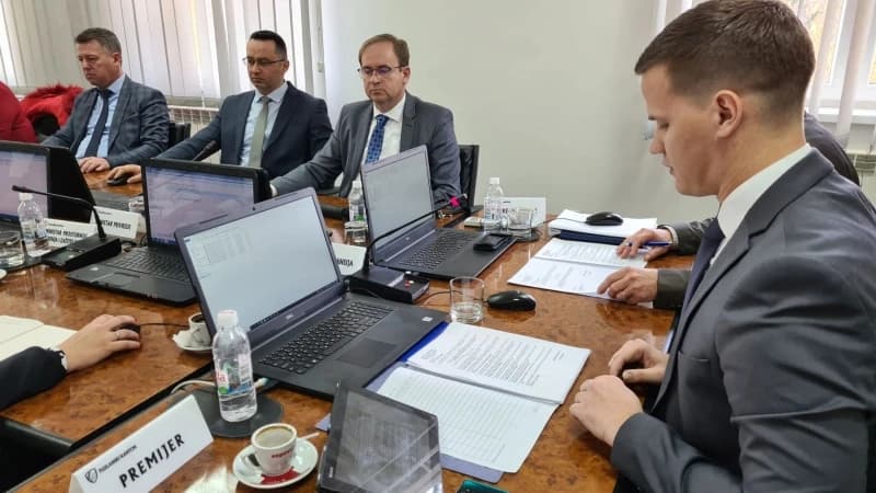 Detalj sa sjednice Vlade TK