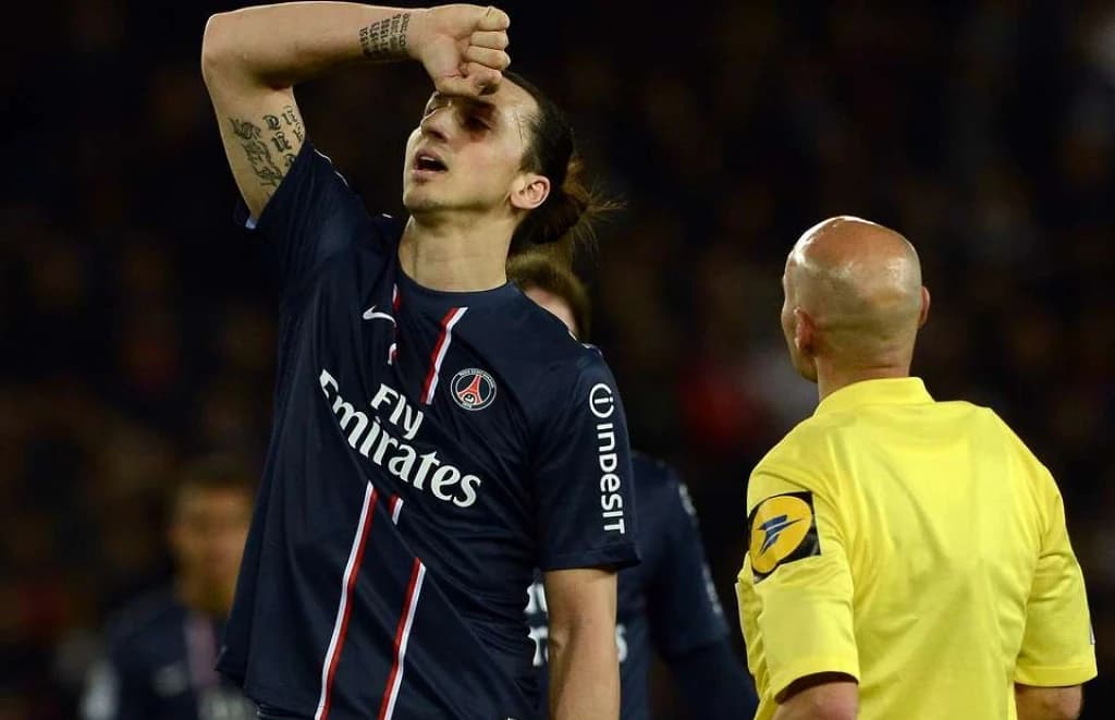 Zlatan Ibrahimović i Tony Chapron