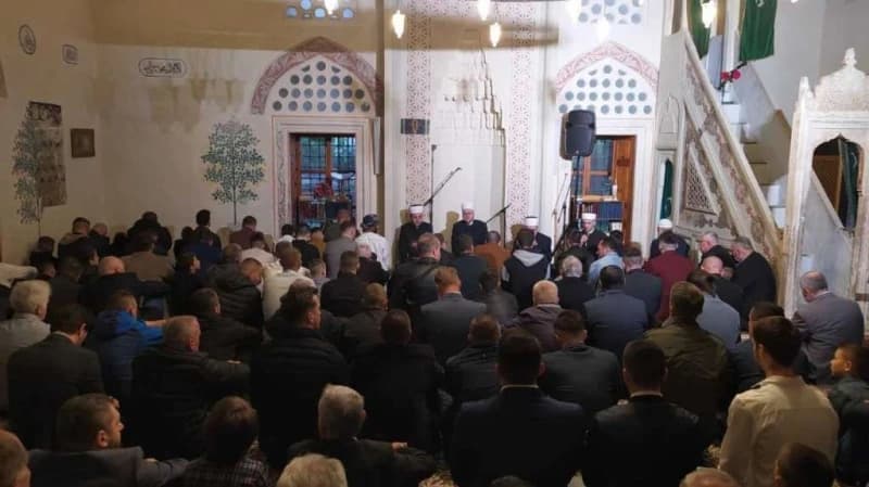 Bajram-namaz u Mostaru