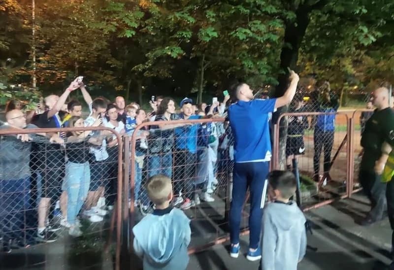 Džeko oduševio i nakon meča sa Fincima: "I onda sebi kažeš, vrijedilo je i vrijedi"