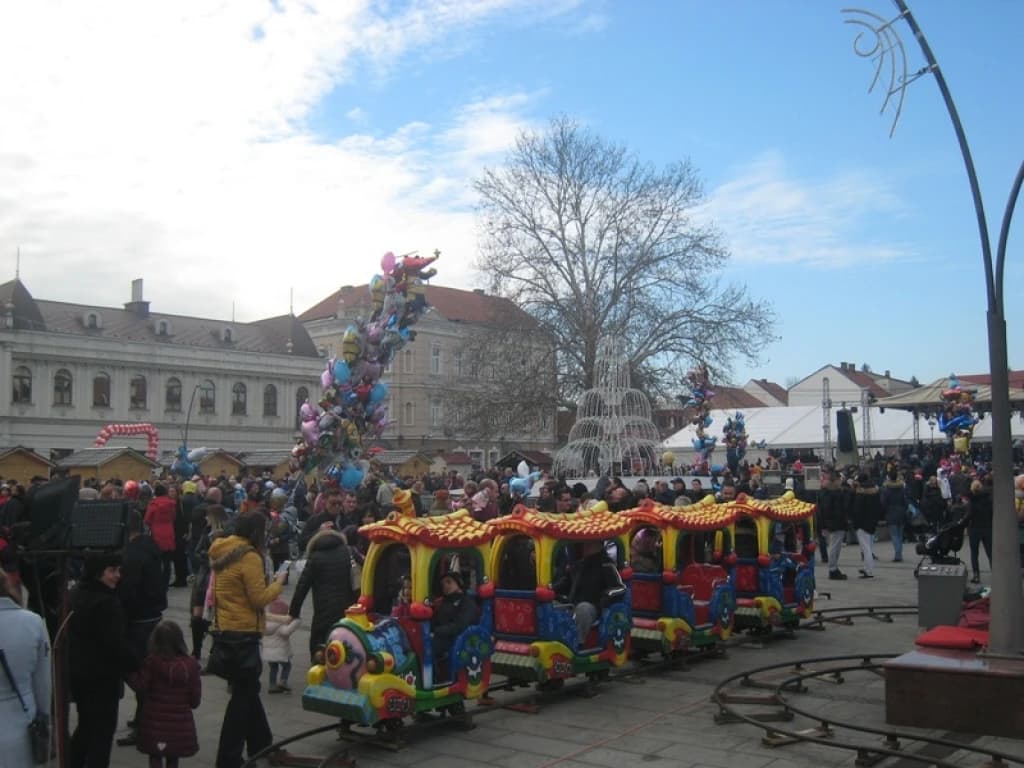 dječija Nova godina u Tuzli
