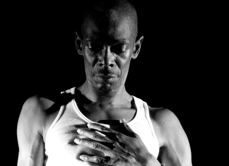 Preminuo je Maxi Jazz, pjevač britanskog benda "Faithless" 