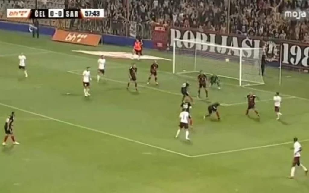 Jesu li fudbaleri Sarajeva opravdano tražili penal?