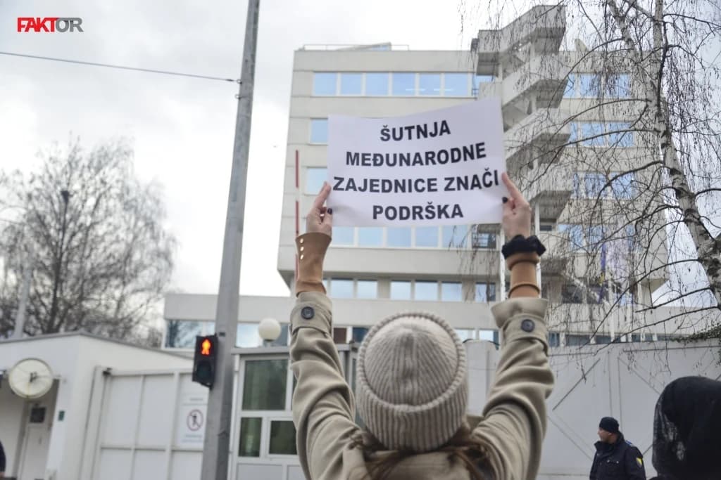 Bošnjaci iz Slovenije uputili pismo: Ovo je osam zahtjeva za Schmidta 