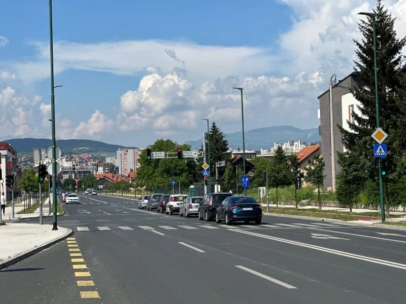 A transverzala