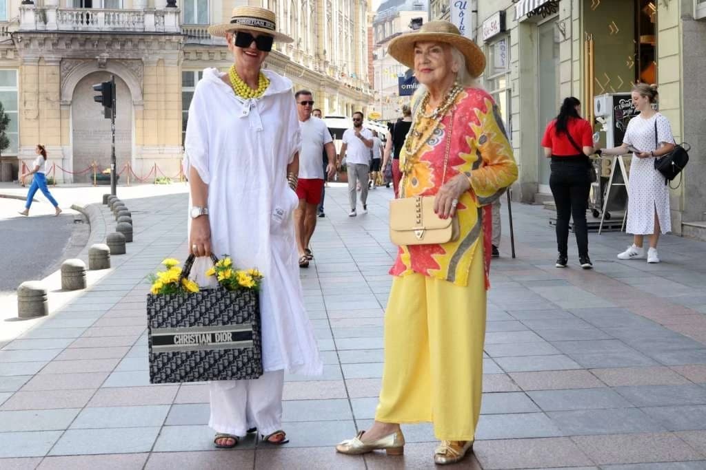 Godine nisu važne: Hatidža i Samka plijene pažnju na ulicama Sarajeva
