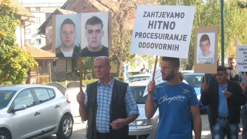 Jedan od protesta porodica poginulih