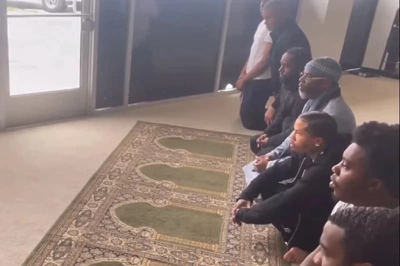 Popularni američki bokser prešao na islam