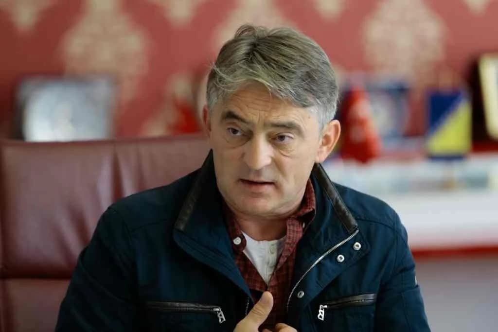 Komšić pozvao Dodika da napokon pročita Ustav BiH 
