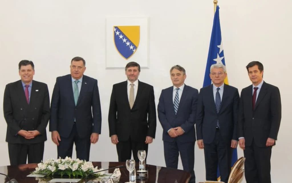 Otkazan sastanak članova Predsjedništva BiH sa Matthewom Palmerom