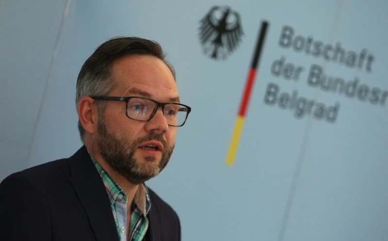 Ministar Roth: Njemačka je uz bh. građane i u ovim teškim trenucima