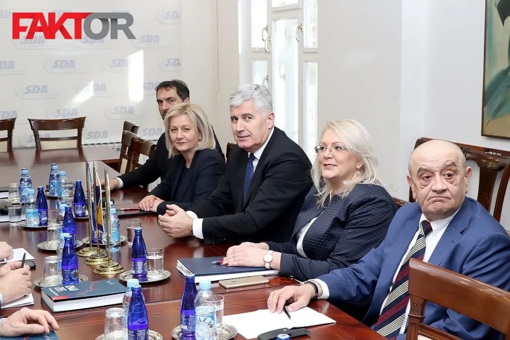 HDZ BiH: Vratiti se razgovorima i pronaći kompromis bez politike uvjetovanja
