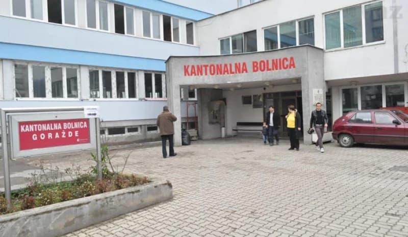 Goraždanski privrednik Redžo Bekto i kompanija Emka kupili dva respiratora za Kantonalnu bolnicu