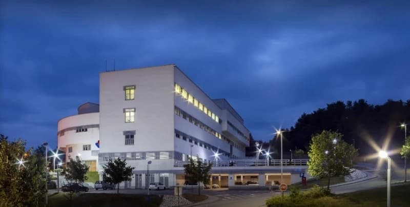 Koronavirus u Tuzlanskom kantonu: Među 37 pozitivnih i 15 zdravstvenih radnika