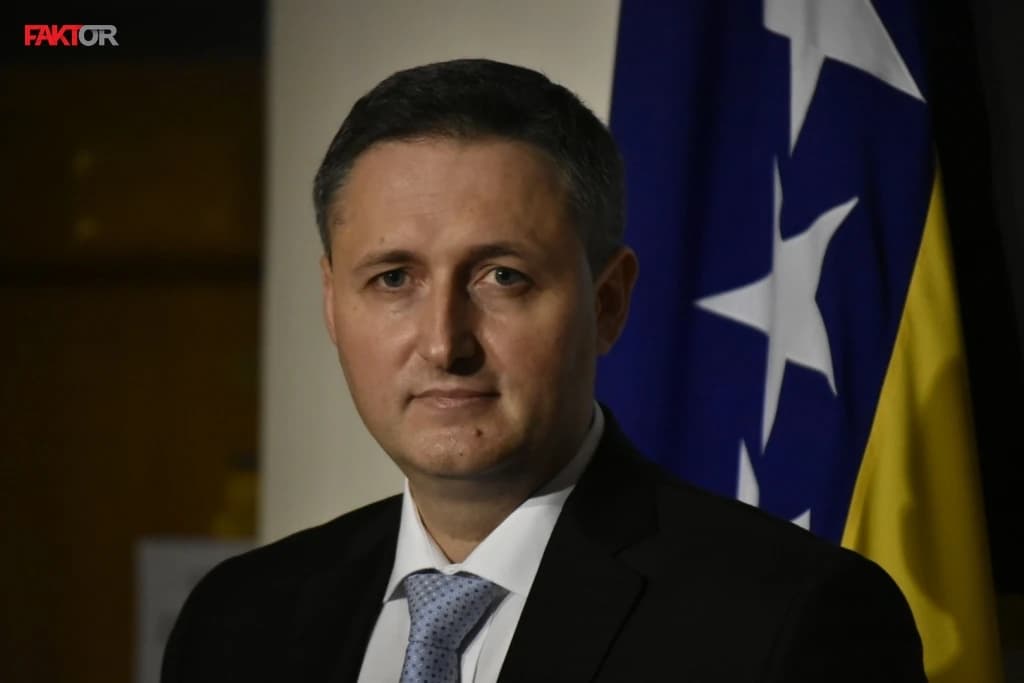 Bećirović pisao Vučiću: Deset pitanja za poboljšanje međudržavnih odnosa BiH i Srbije