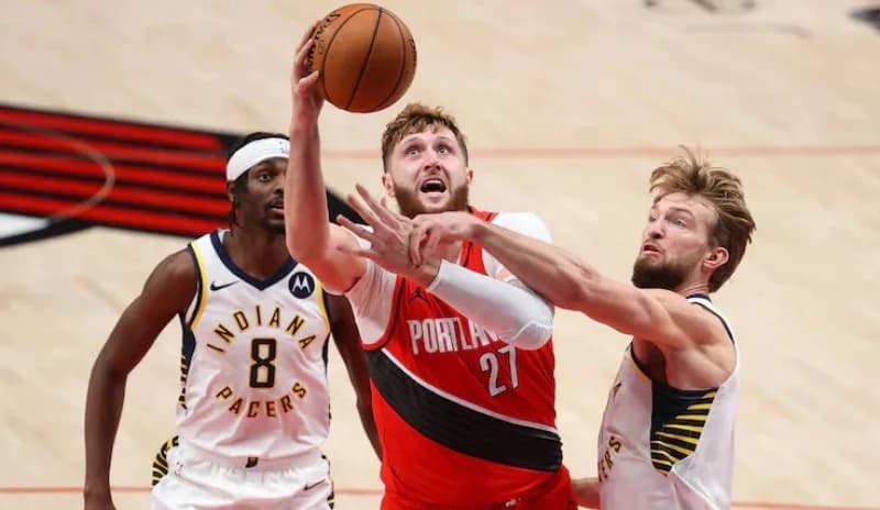 Portland zaustavio negativnu seriju, double-double Nurkića
