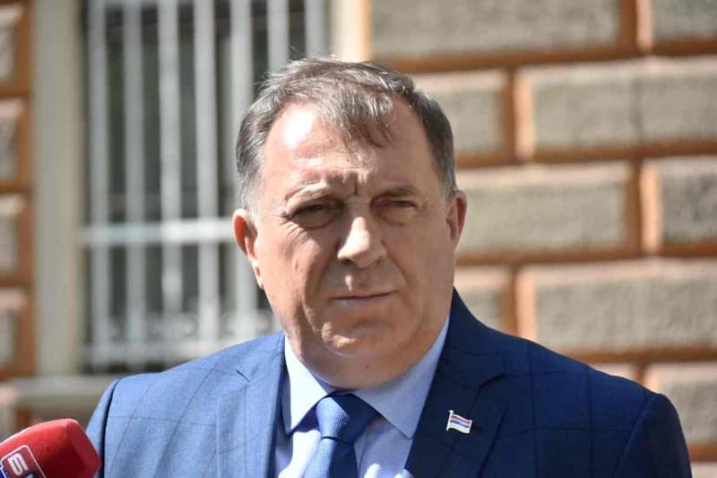 Dodik po starom: Govorio o "mirnoj disoluciji" BiH, spominjao Vučića, "lažnom visokom predstavniku"...