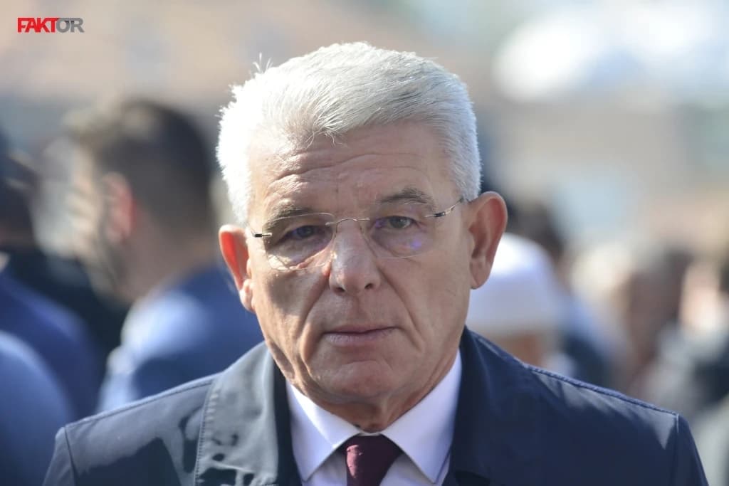Džaferović: Najoštrije osuđujem invaziju na Ukrajinu