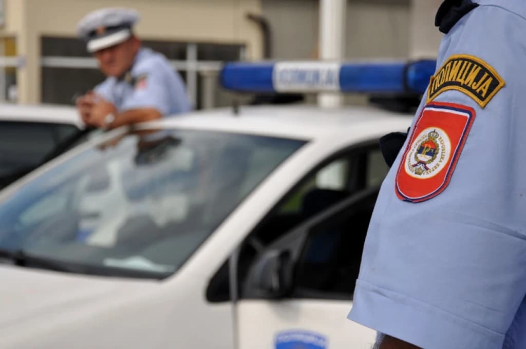 Raprava o Zakonu o JRiM počela ukazivanjem na policijsku represiju u Banjoj Luci
