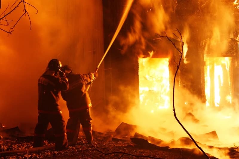 Najmanje 26 poginulih u požaru u poslovnoj zgradi u Kini