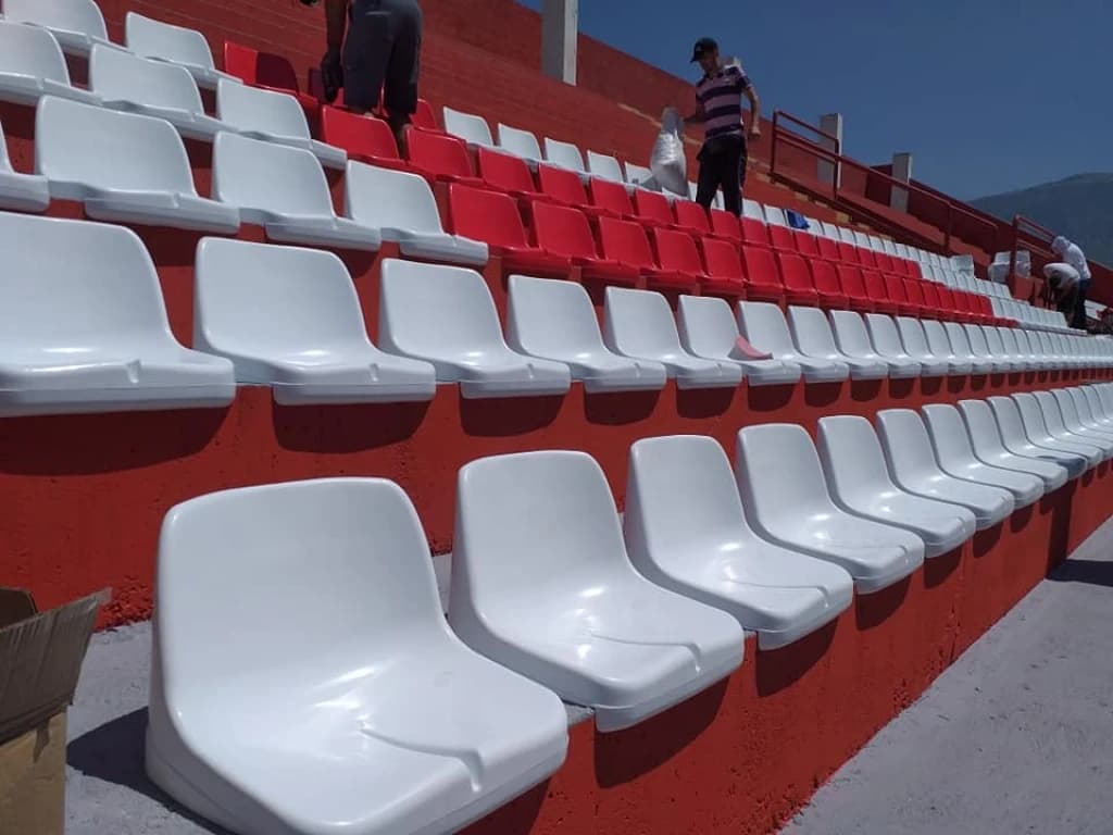 Pripreme za start sezone: Stadion Rođeni u novom ruhu