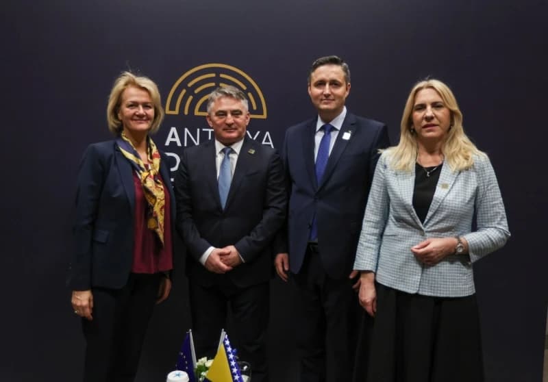 Članovi Predsjedništva BiH sa Angelinom Eichhorst