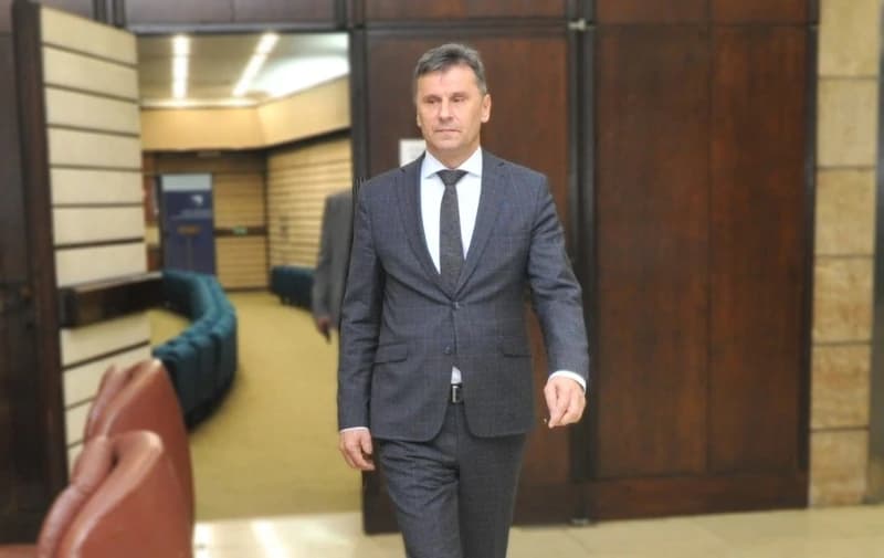 Fadil Novalić