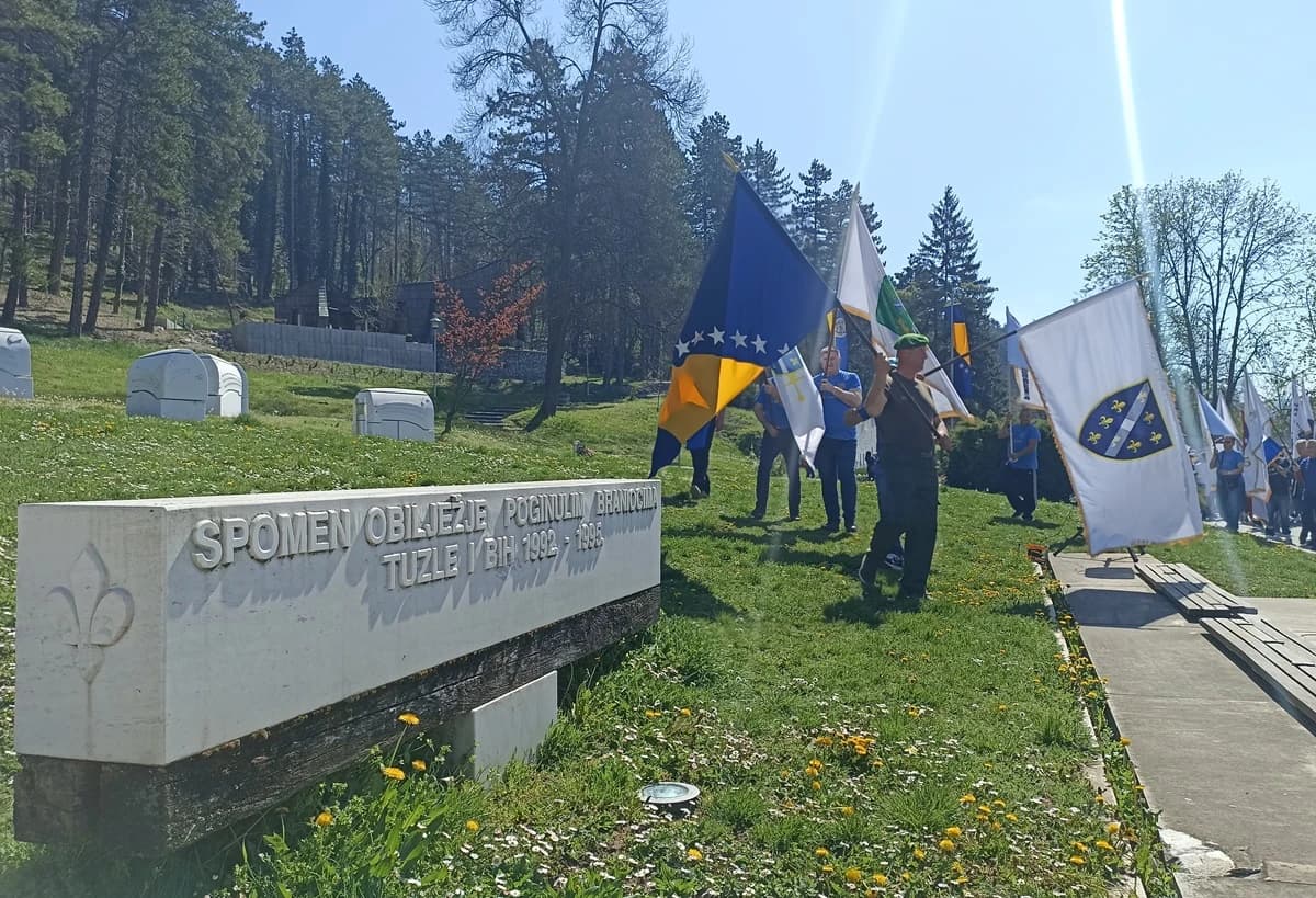 Brojne aktivnosti povodom Dana Armije RBiH