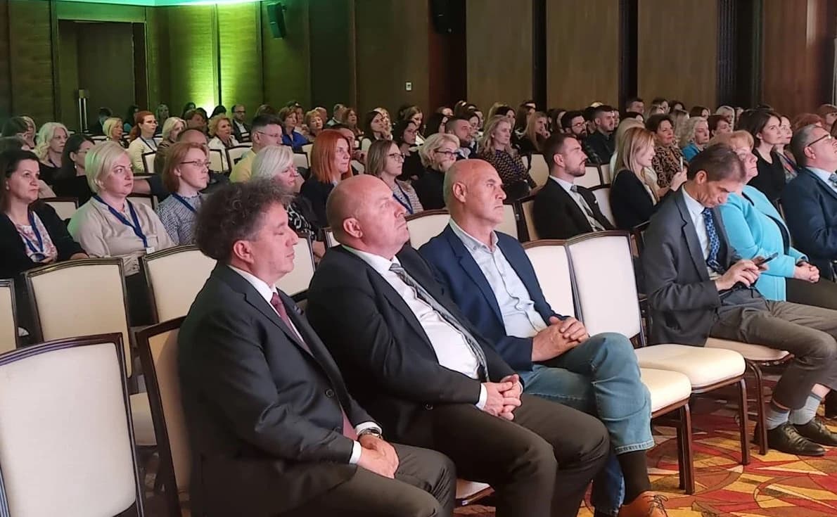 Sa otvorenja 16. Pedijatrijske škole