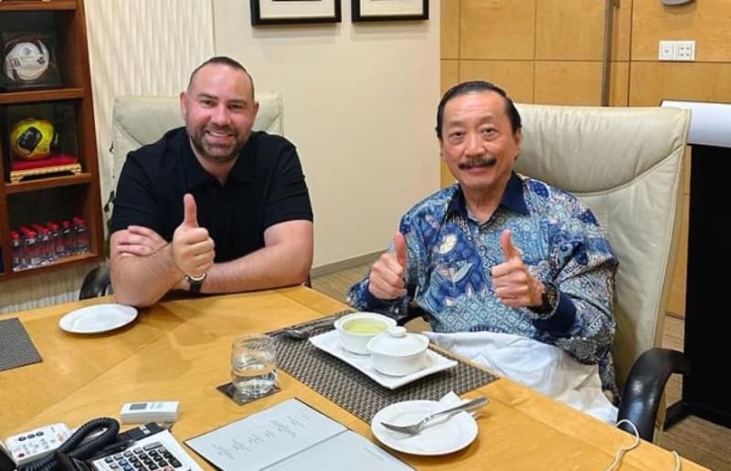 Ismir Mirvić i Vincent Tan